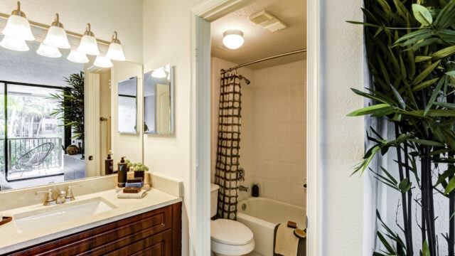 Gables Town Place Model bathroom